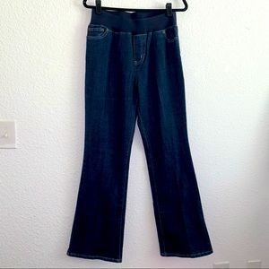 Holly Robinson Peete Maternity Jeans
